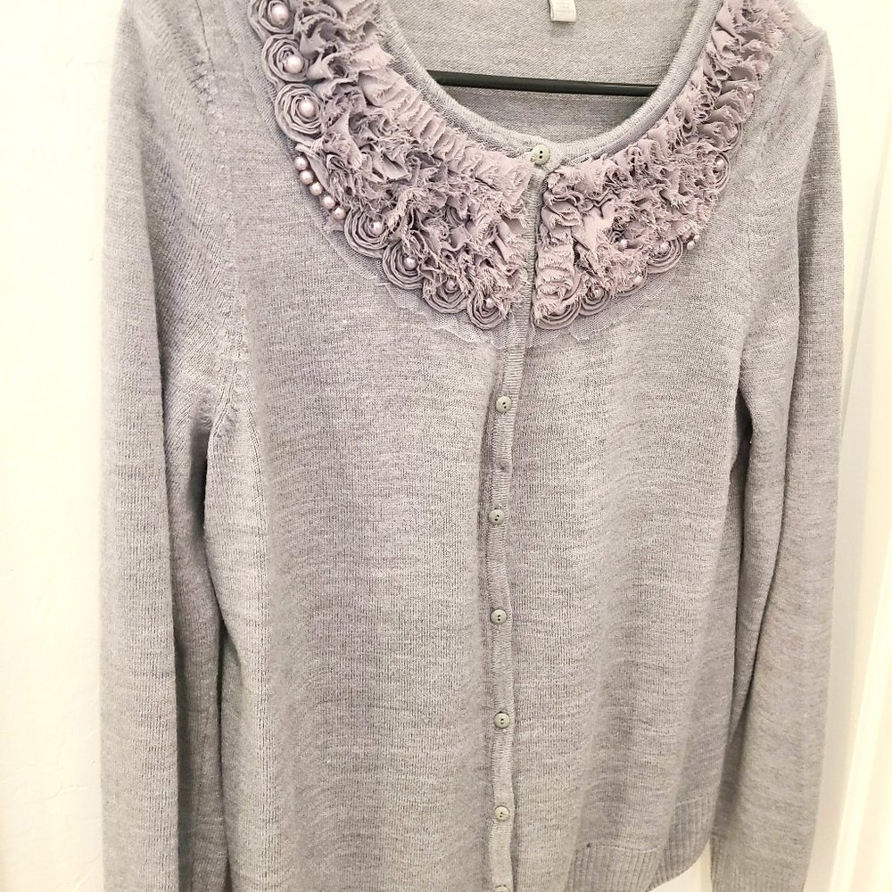 Carolyn Taylor gray button up sweater...size large